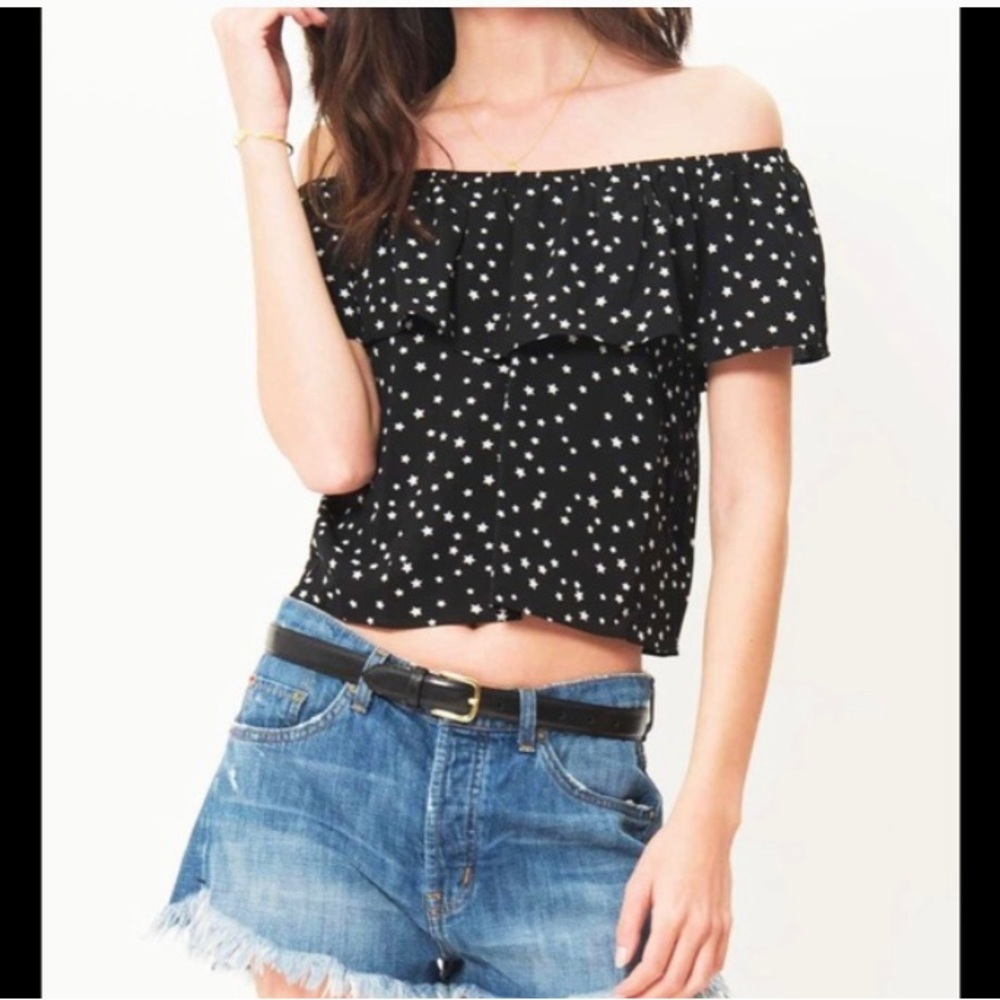 Wyldr by Revolve Indie summer star off shoulder frill top m/lg